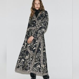 H&M Elegant Black and White Floral Wrap Kimono Dress
